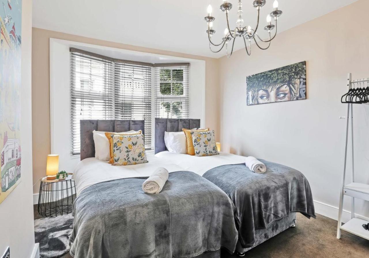 Central Lanes Pad By My Getaways Free Parking For One Car Hove Exterior foto