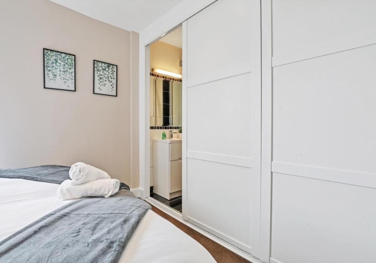 Central Lanes Pad By My Getaways Free Parking For One Car Hove Exterior foto
